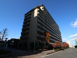ﾌｧﾐｰﾙﾊｲﾂ草津Ⅰ番館（409）外観写真