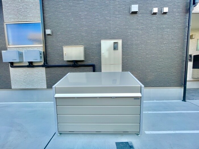 物件外観写真4　(建物設備)