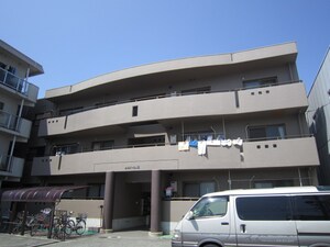 ユニハイム鳳外観写真