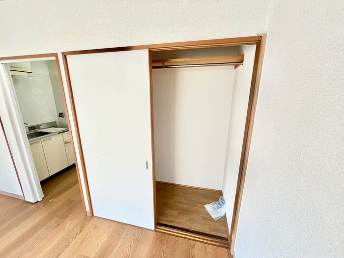 物件内観写真10　(収納)