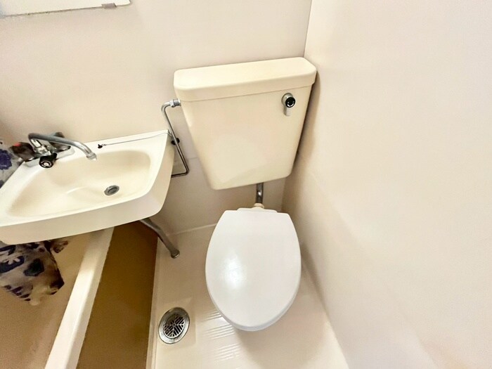 物件内観写真15　(トイレ)