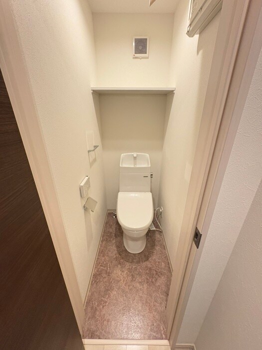 物件内観写真12　(トイレ)