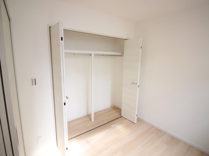 物件内観写真8　(収納)