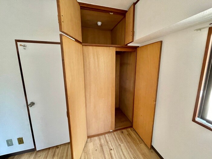 物件内観写真17　(収納)