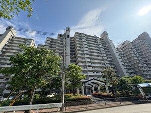 ﾗ･ﾋﾞｽﾀ宝塚ﾉ-ｽﾊｲﾂ１番館(717)外観写真