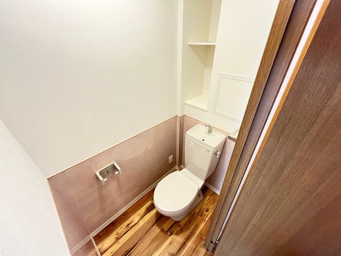 物件内観写真12　(トイレ)