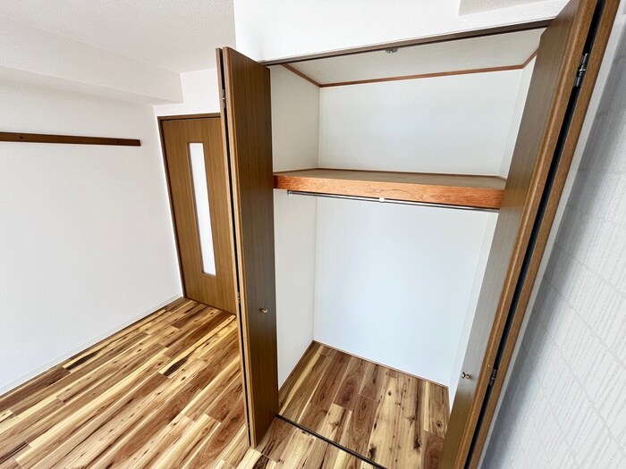 物件内観写真15　(収納)