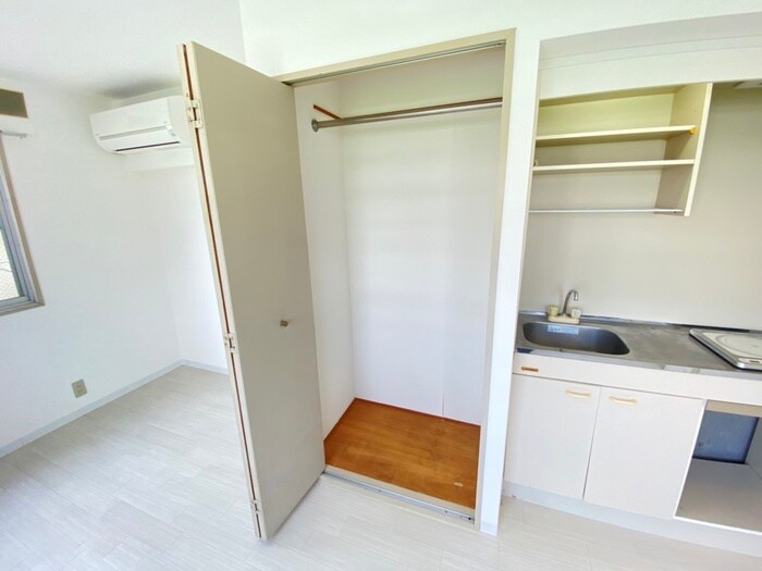 物件内観写真16　(収納)