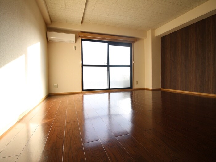 物件内観写真5　(居室)