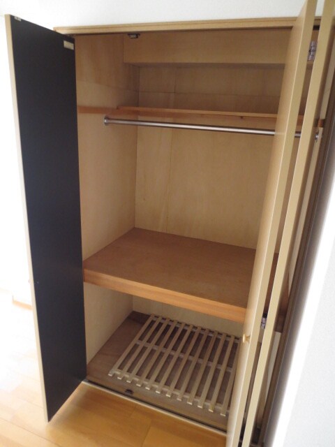 物件内観写真8　(収納)