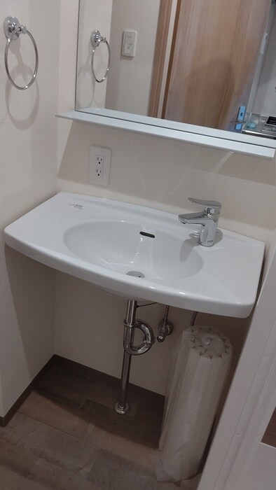 物件内観写真15　(洗面)