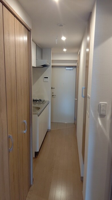 物件内観写真18　(廊下)