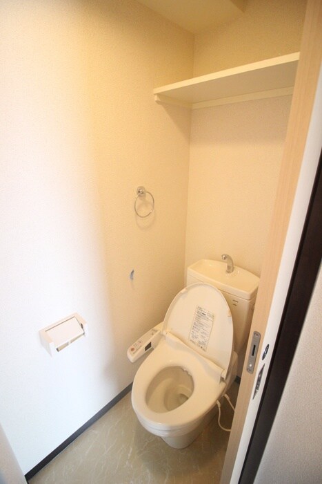 物件内観写真10　(トイレ)