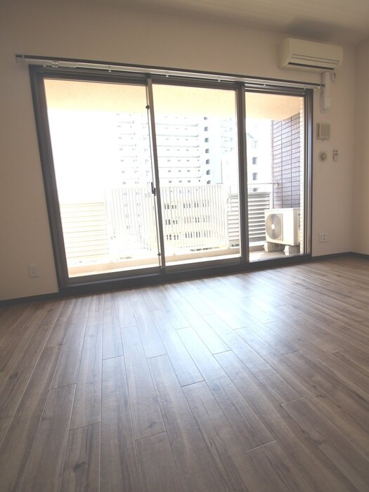 物件内観写真11　(居室)