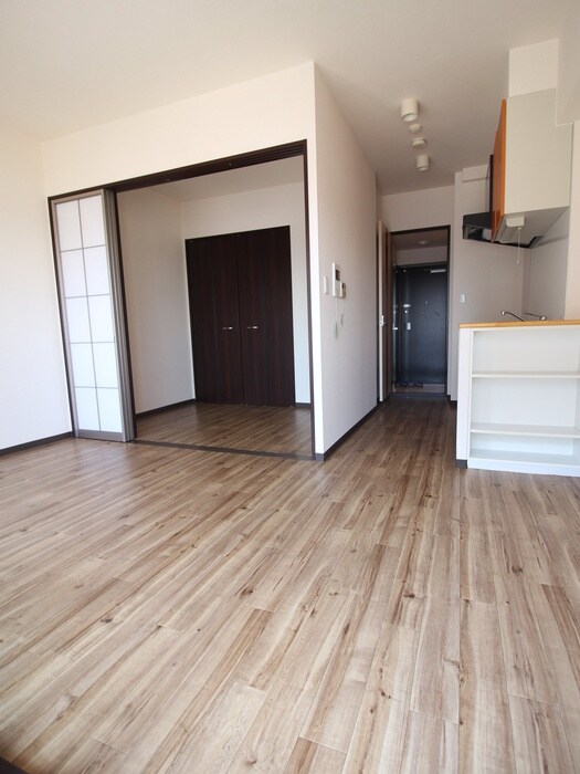 物件内観写真12　(居室)