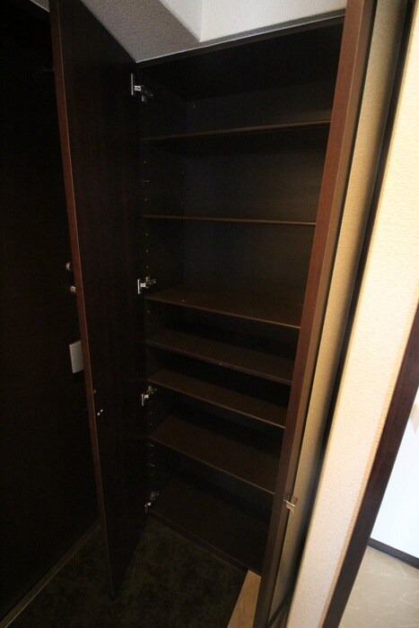 物件内観写真17　(靴箱)