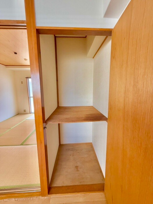 物件内観写真18　(収納)
