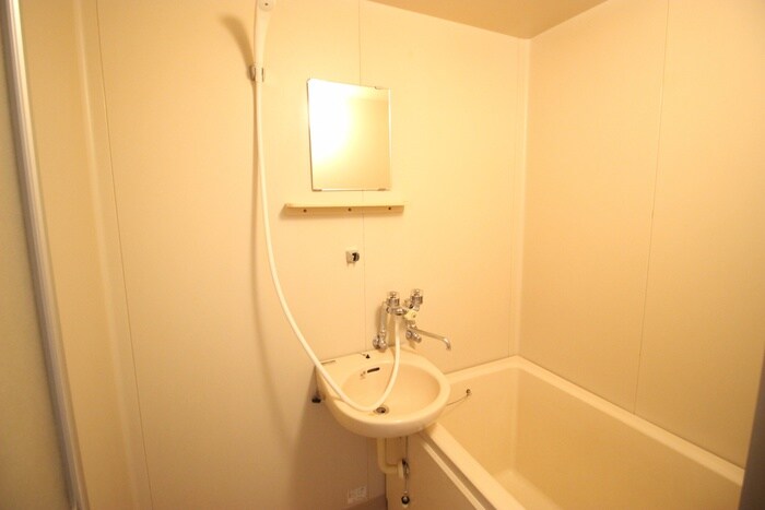 物件内観写真9　(洗面)