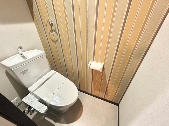 物件内観写真12　(トイレ)