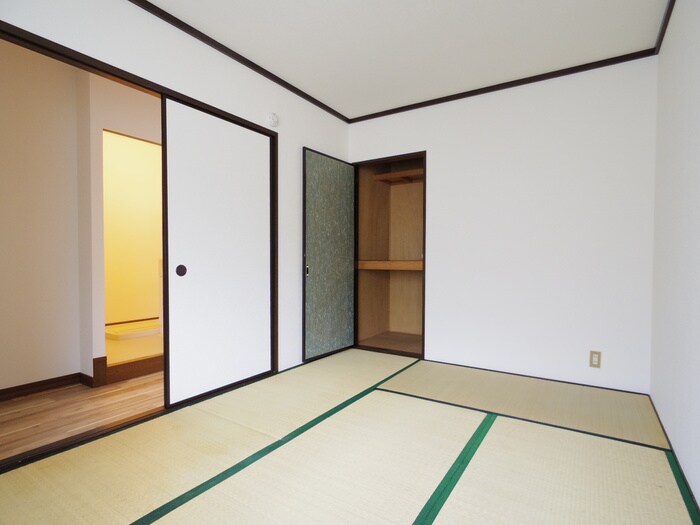 物件内観写真15　(居室)