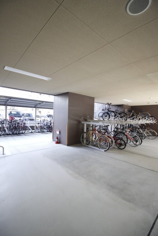 駐輪場