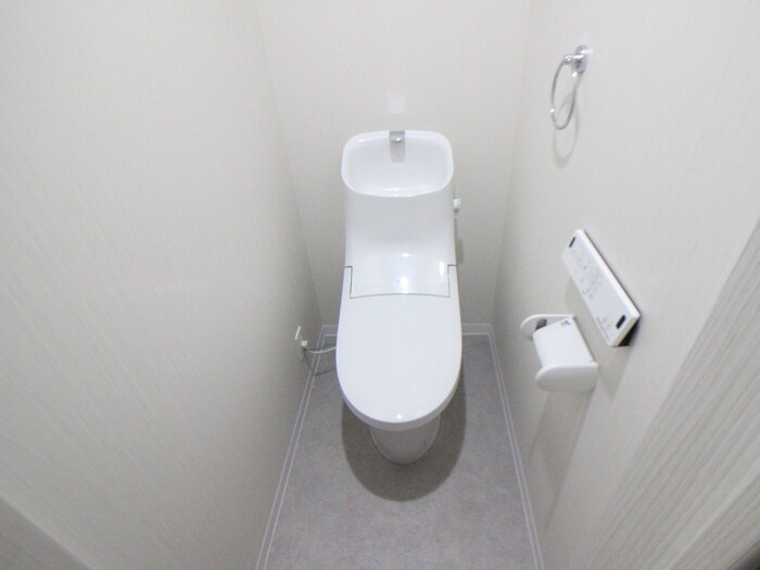 物件内観写真11　(トイレ)