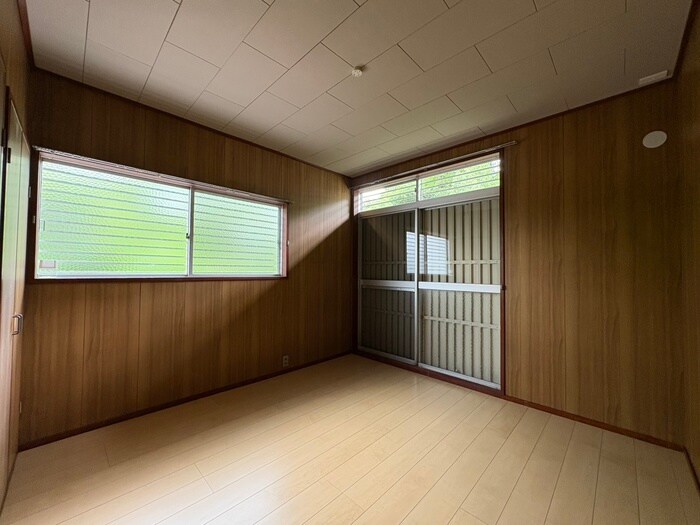 物件内観写真10　(居室)
