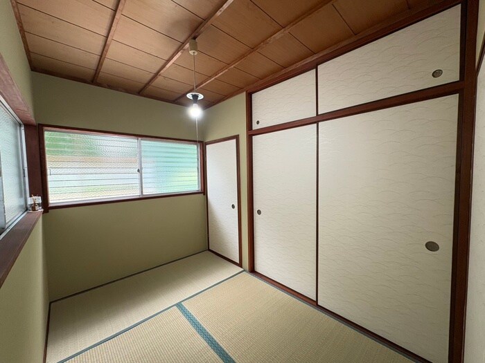 物件内観写真11　(居室)