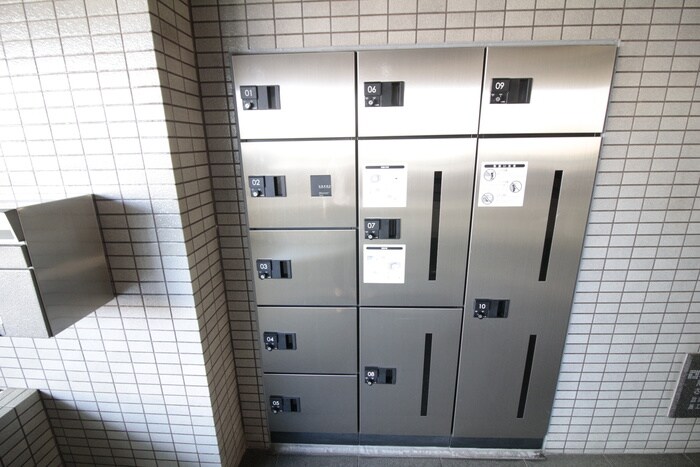 物件外観写真4　(建物設備)