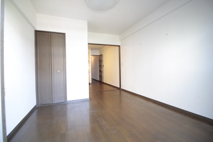 物件内観写真15　(居室)