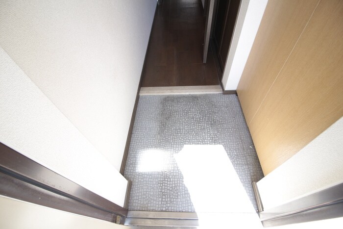 物件内観写真22　(玄関)