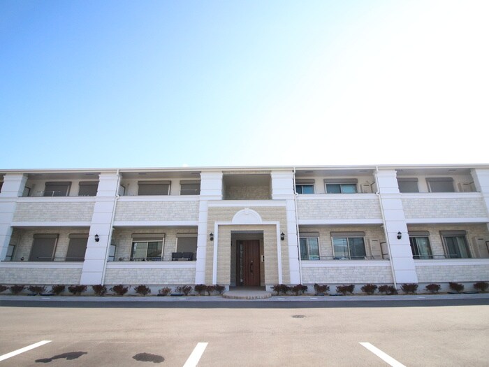 物件外観写真6　(外観写真)