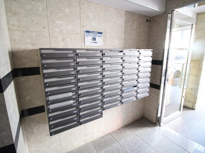 物件外観写真4　(建物設備)