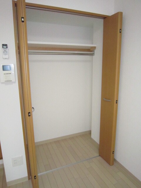 物件内観写真10　(収納)