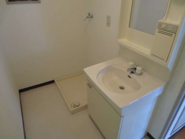物件内観写真11　(洗面)