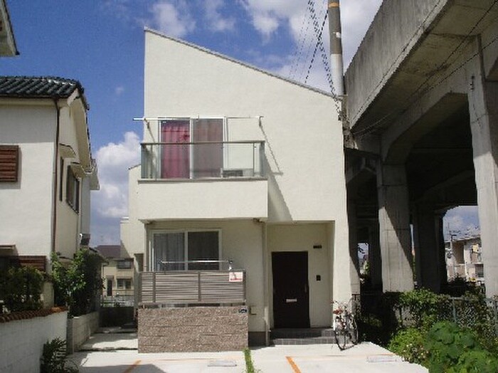 物件外観写真2　(外観写真)