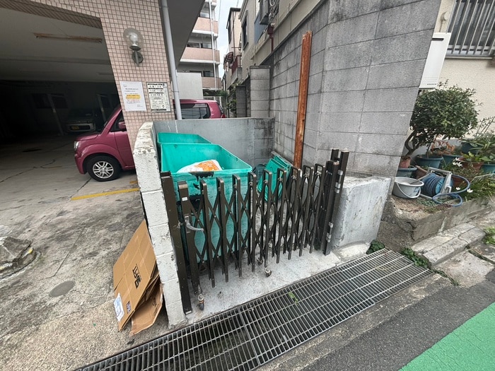 物件外観写真6　(建物設備)