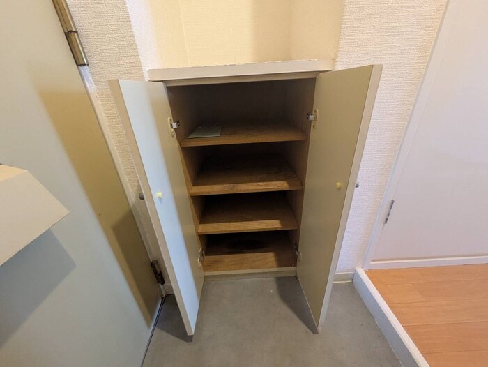 物件内観写真20　(靴箱)