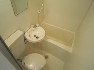 物件内観写真9　(バス／シャワールーム等)