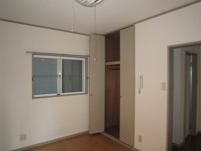 物件内観写真10　(内観写真)