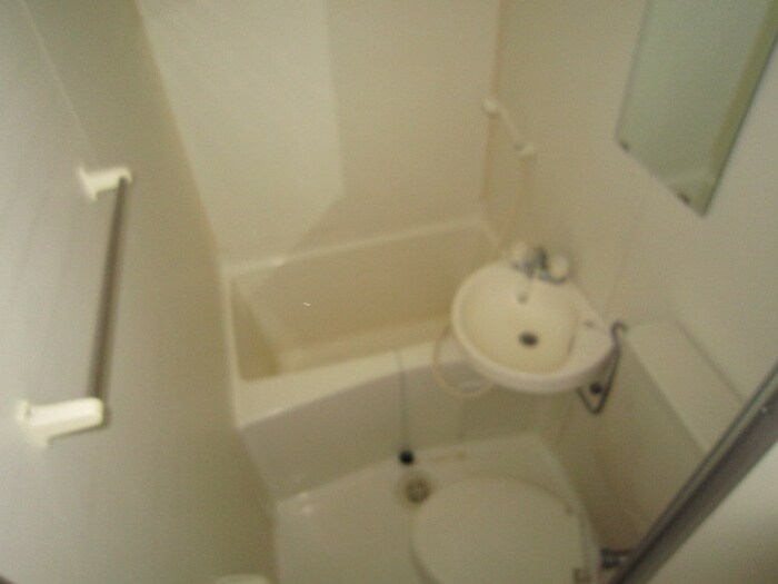 物件内観写真13　(洗面)