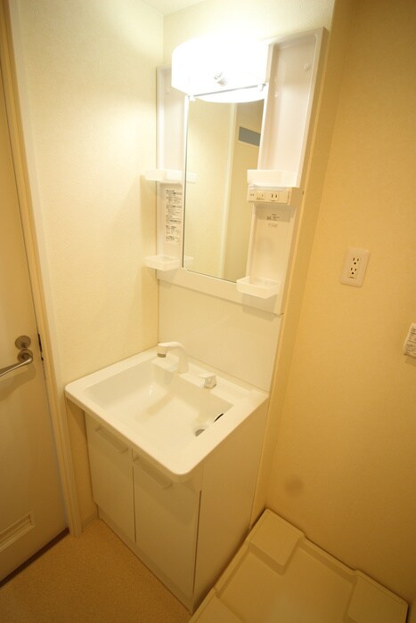 物件内観写真12　(洗面)