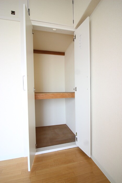 物件内観写真17　(収納)