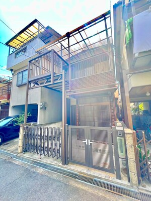 布市貸家外観写真