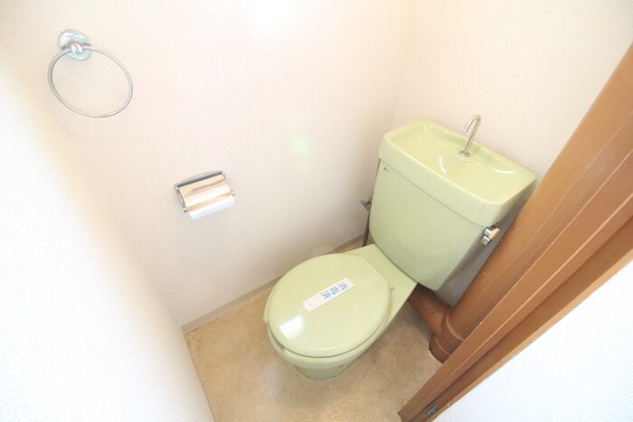 物件内観写真12　(トイレ)