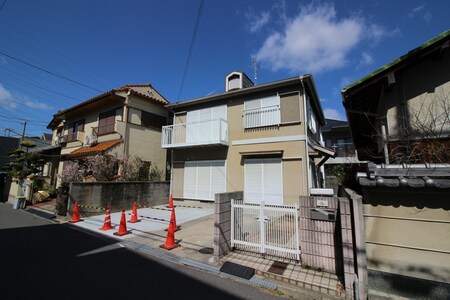 千里山竹園戸建外観写真