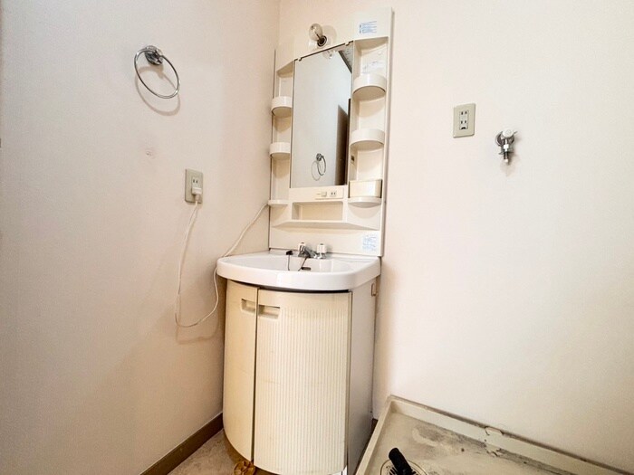 物件内観写真13　(洗面)