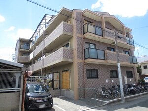 メゾンロアジール２外観写真