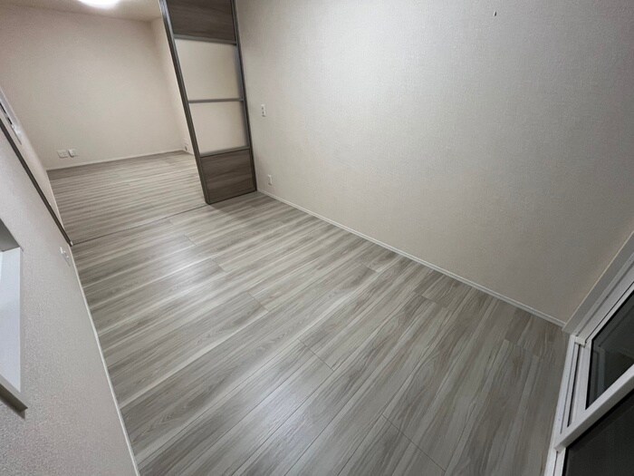 物件内観写真14　(居室)