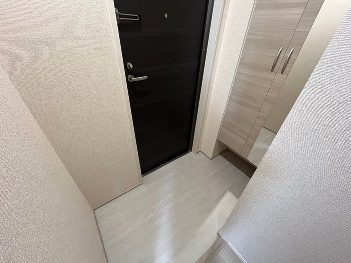 物件内観写真14　(玄関)